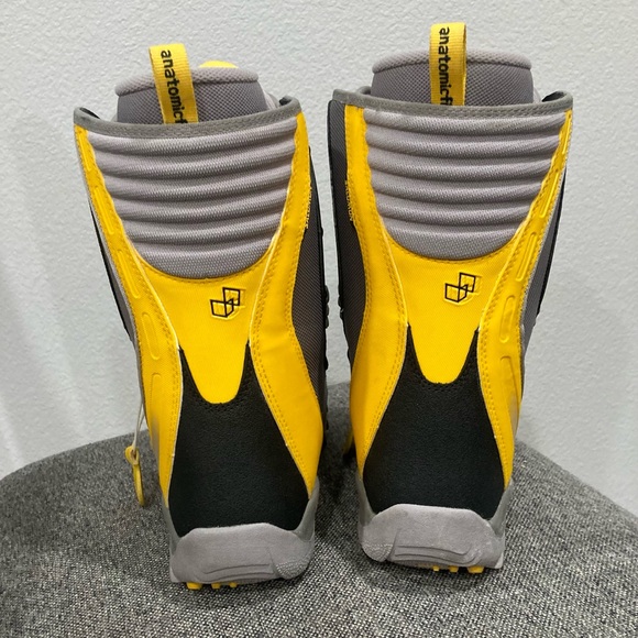 Women’s Salomon Diadem Anatomic Fit Snowboard Boots 9.5 - Picture 4 of 7